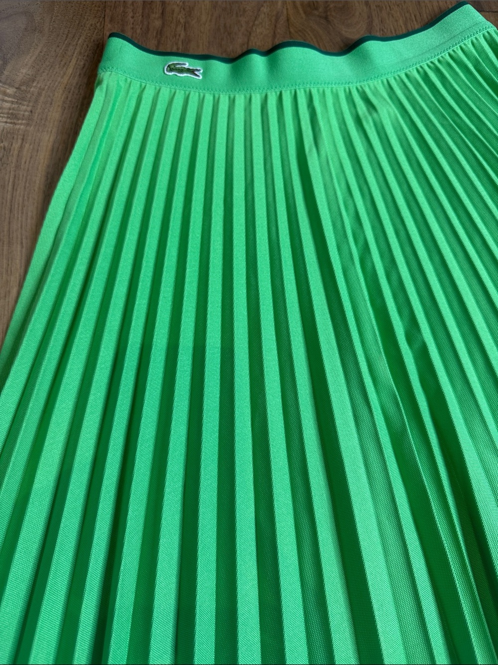 Lacoste Bright Green Pleated A-Line Skirt - Picture 3 of 4